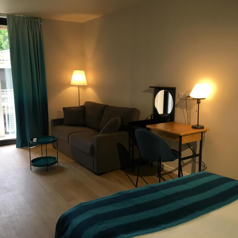 Hotel Cantosorgue LʼIsle-sur-la-Sorgue Dış mekan fotoğraf